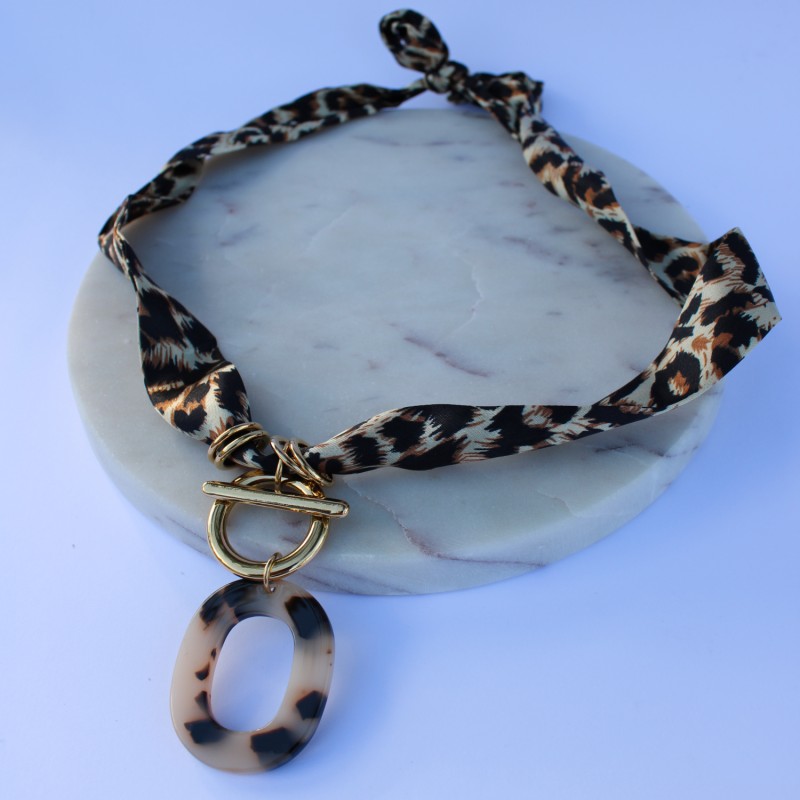 Collier Brune Collier Brune