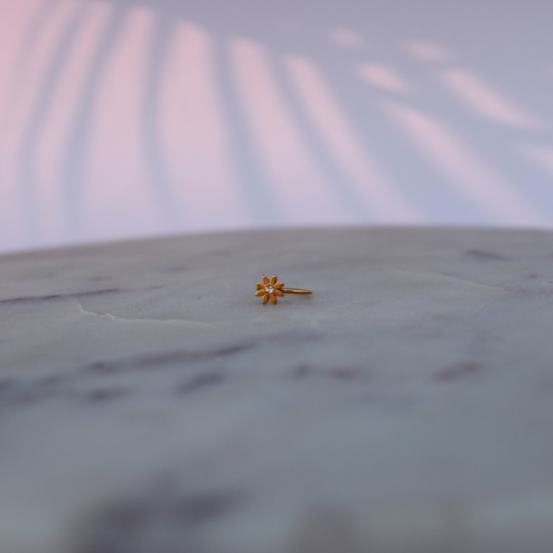 Piercing nez anneau fleur